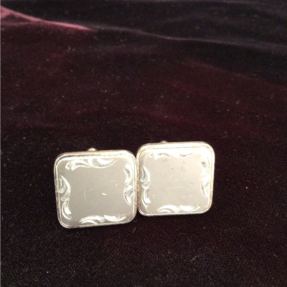 Vintage Silver-toned Cufflinks - Picture 5 of 5